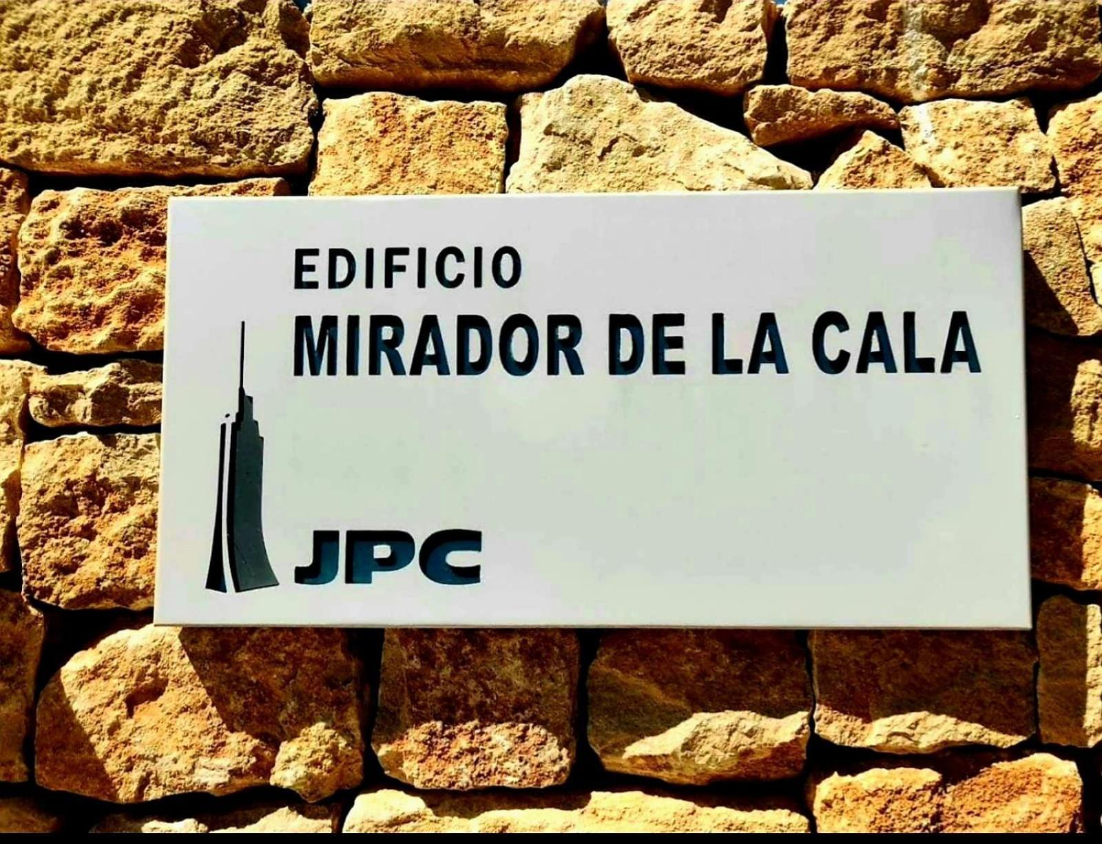 с 2 спальнями * Benidorm